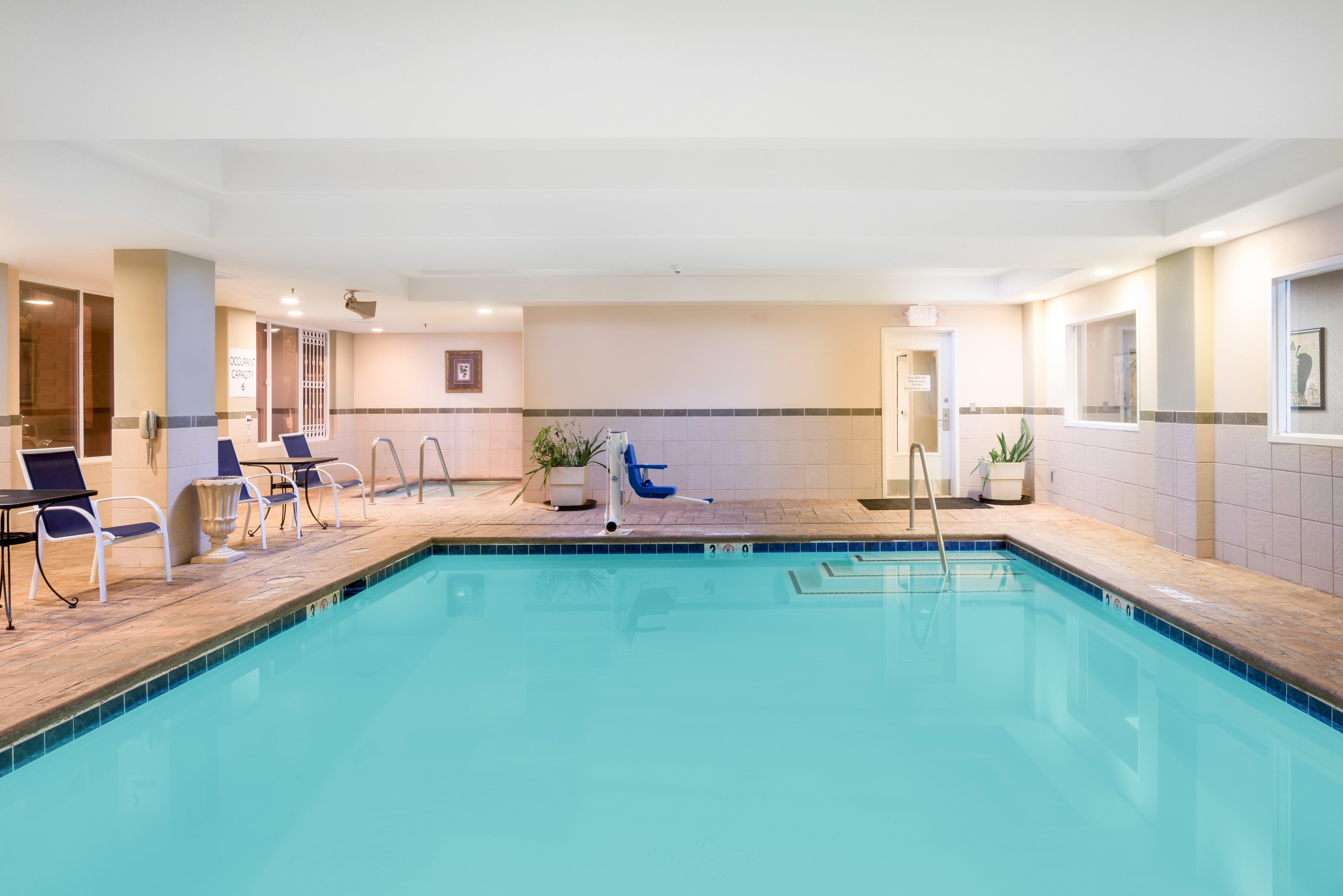Holiday Inn Express Hotel & Suites Vacaville By Ihg Esterno foto