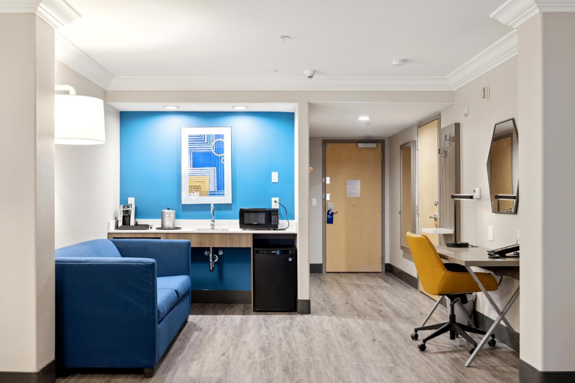 Holiday Inn Express Hotel & Suites Vacaville By Ihg Esterno foto