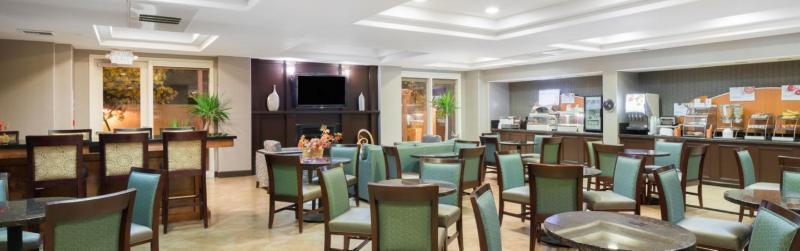 Holiday Inn Express Hotel & Suites Vacaville By Ihg Esterno foto
