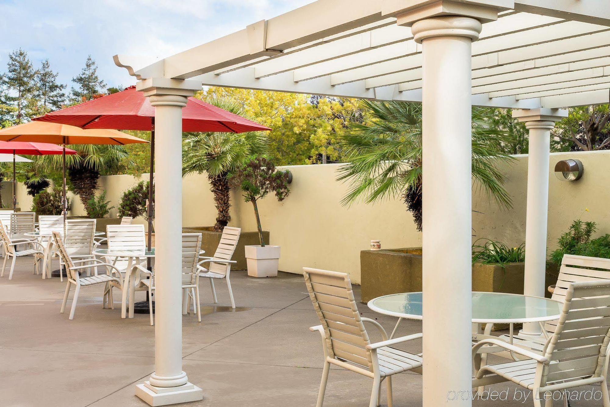 Holiday Inn Express Hotel & Suites Vacaville By Ihg Esterno foto